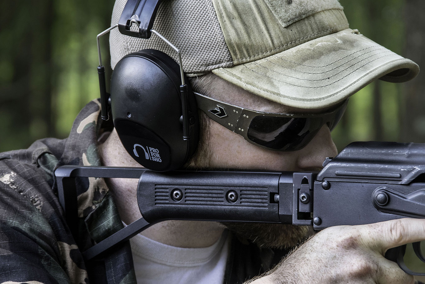 The muffs are low enough profile to allow the Author to get a proper sight picture with his compact Draco AKM SBR’d carbine.