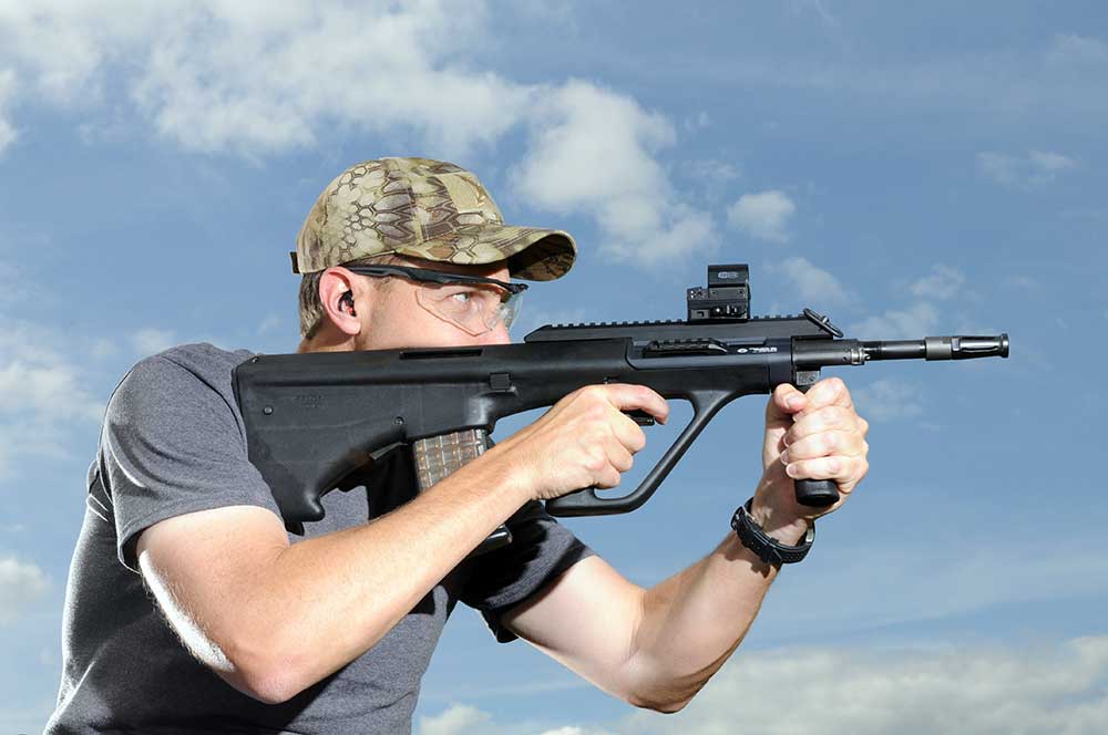 Steyr AUG A3 Review